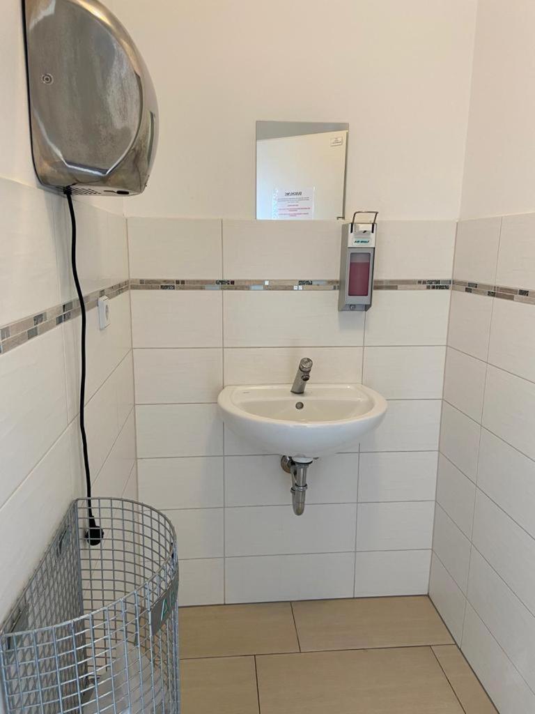 Gastem Ug Apartment Berlin Luaran gambar